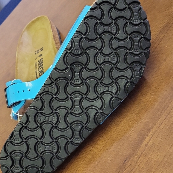 Used twice - Picture 5 of 5